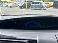 2013 Toyota Estima Hybrid