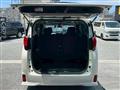 2017 Toyota Alphard G