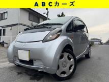 2009 Mitsubishi i