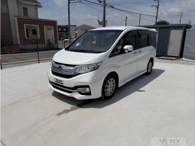 2016 Honda Step WGN