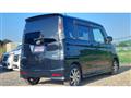 2010 Nissan ROOX