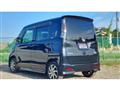 2010 Nissan ROOX