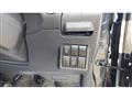 2010 Nissan ROOX