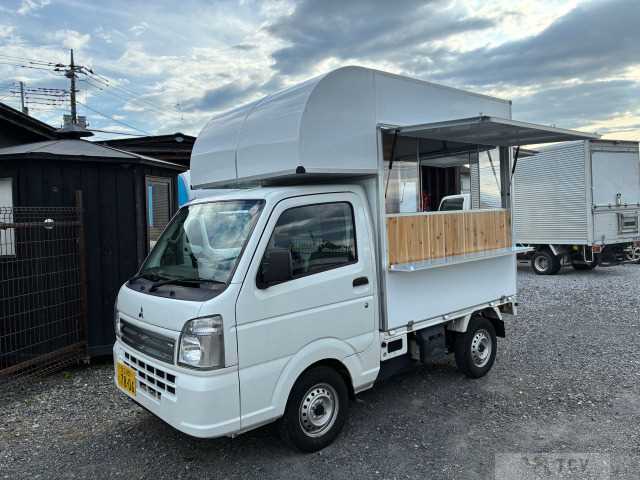 2022 Mitsubishi Minicab Truck