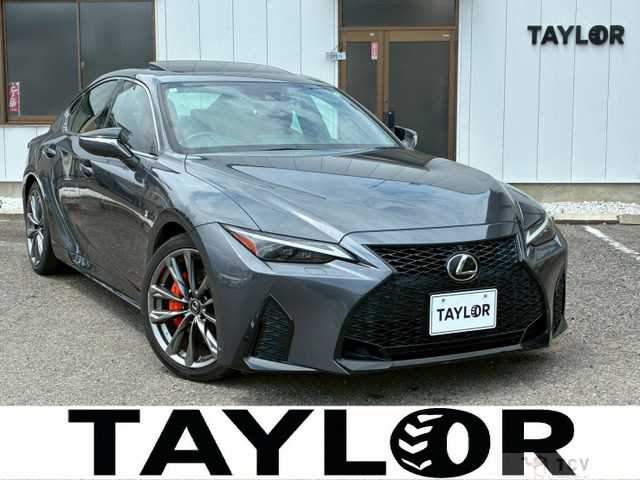 2021 Lexus IS