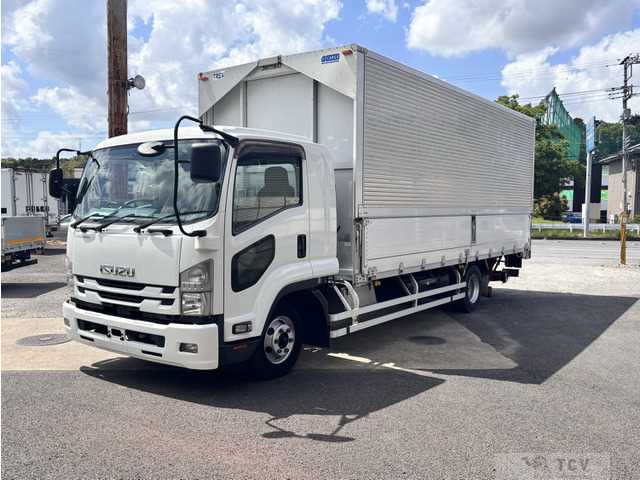 2017 Isuzu Isuzu Others