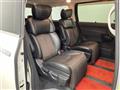 2011 Nissan Elgrand