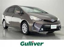 2015 Toyota PRIUS α