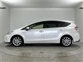 2015 Toyota PRIUS α