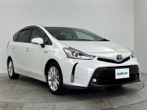 2015 Toyota PRIUS α