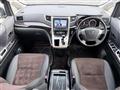 2013 Toyota Alphard