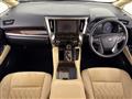 2022 Toyota Alphard Hybrid