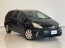 2013 Toyota PRIUS α