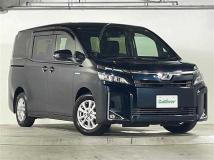 2017 Toyota Voxy