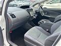 2013 Toyota PRIUS α