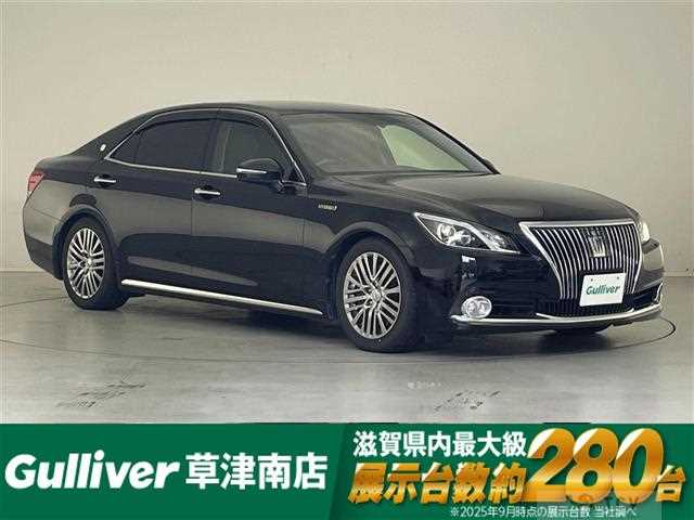 2016 Toyota Crown Majesta