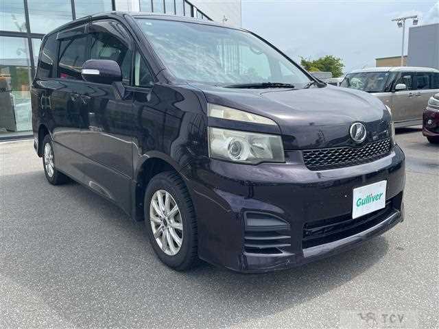 2010 Toyota Voxy