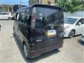 2010 Nissan ROOX