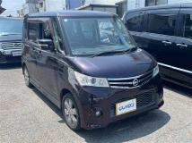 2010 Nissan ROOX