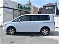 2024 Mitsubishi Delica D5