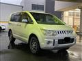 2010 Mitsubishi Delica D5