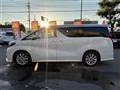 2015 Toyota Alphard