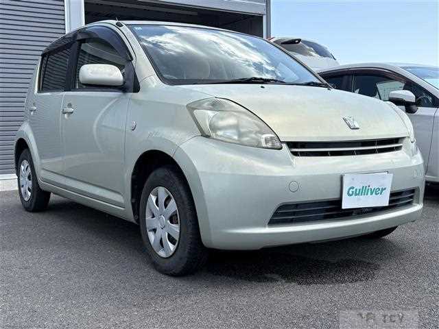 2004 Toyota Passo