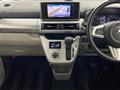 2018 Daihatsu Cast