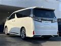 2022 Toyota Vellfire