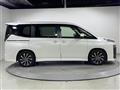 2022 Toyota Voxy