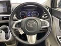 2016 Daihatsu Cast