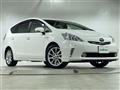 2014 Toyota PRIUS α