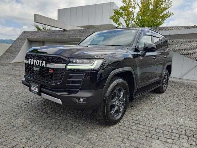 2025 Toyota Land Cruiser