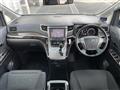 2013 Toyota Vellfire