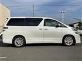 2013 Toyota Vellfire