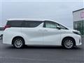 2021 Toyota Alphard Hybrid