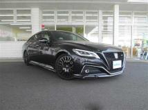 2018 Toyota Crown Hybrid