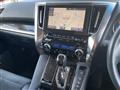 2015 Toyota Alphard Hybrid