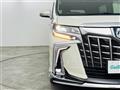 2018 Toyota Alphard Hybrid