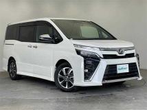 2017 Toyota Voxy