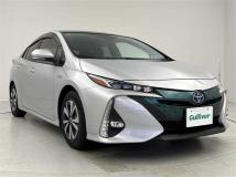 2017 Toyota Prius PHV