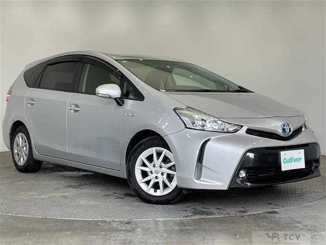 2015 Toyota PRIUS α