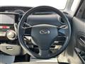 2009 Daihatsu Tanto