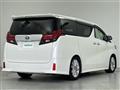 2015 Toyota Alphard