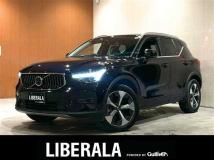 2023 Volvo XC40