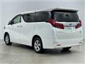 2018 Toyota Alphard Hybrid