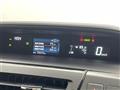 2016 Toyota PRIUS α