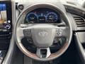 2023 Toyota Alphard Hybrid