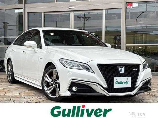 2019 Toyota Crown Hybrid