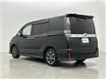 2021 Toyota Voxy